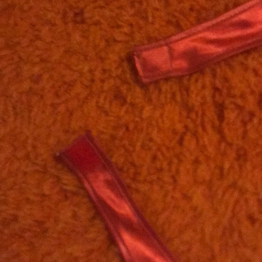 Red - Picture 2 of 4